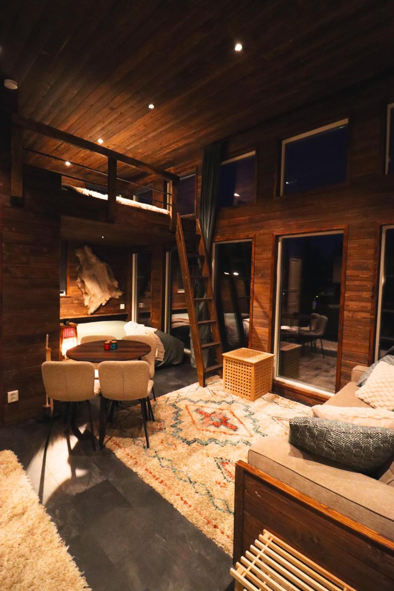Reindeer River Lights Lodge 키루나 외부 사진